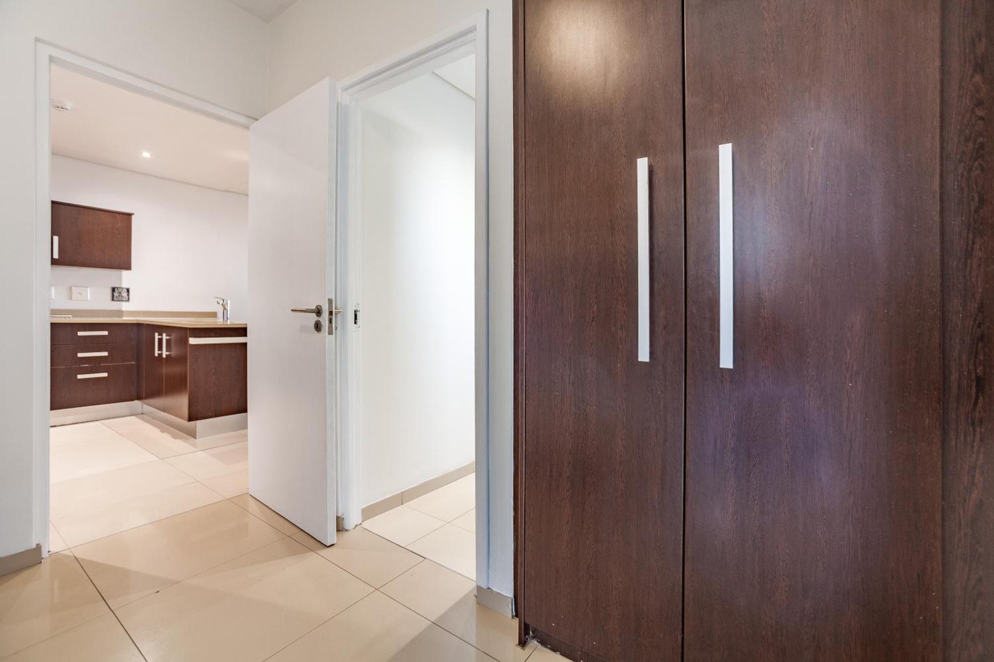 Modern Beachfront With Ocean Views - Infinity G9, Blouberg, Cape Town Блубергстранд Екстериор снимка
